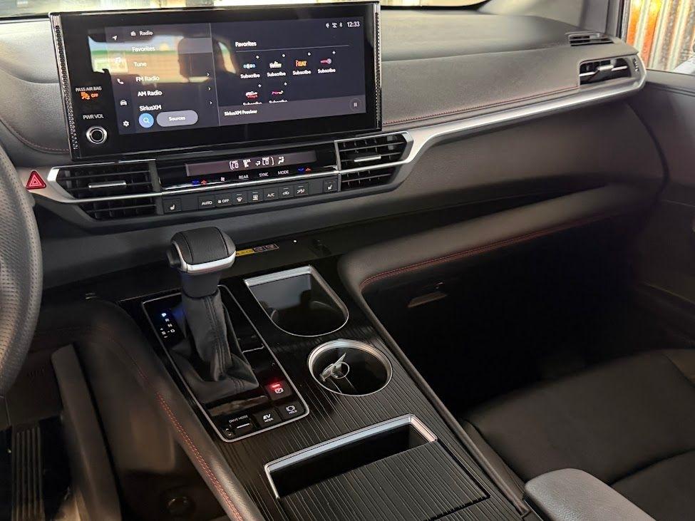Toyota Sienna Unknown 2025