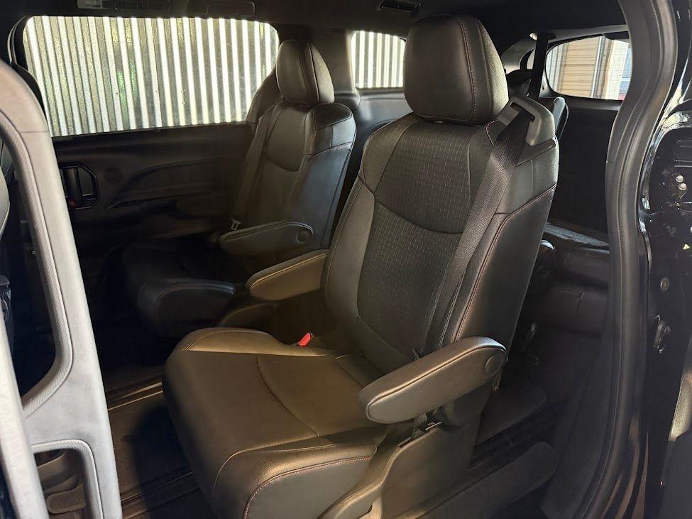 Toyota Sienna Unknown 2025