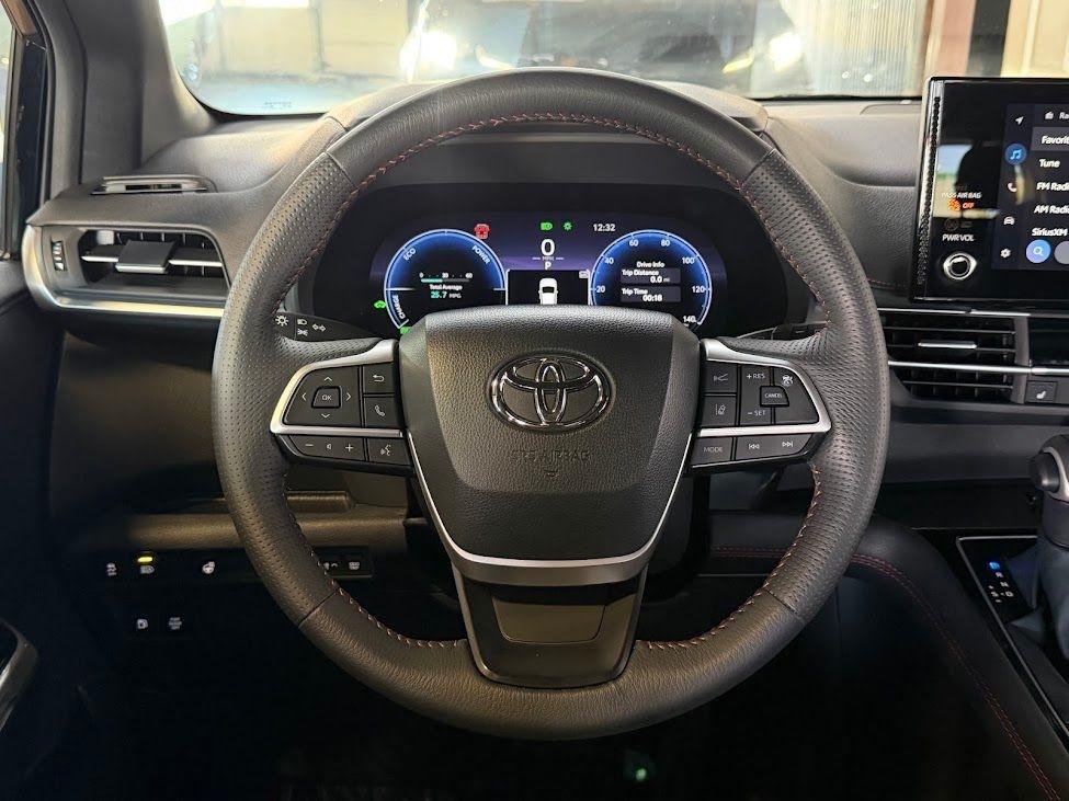 Toyota Sienna Unknown 2025