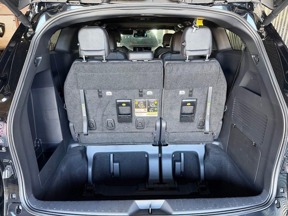 Toyota Sienna Unknown 2025