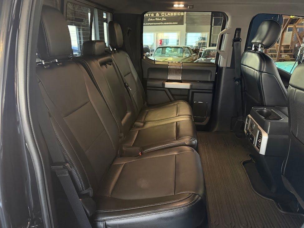 Ford F-350 SD Lariat Crew Cab 4WD 2019