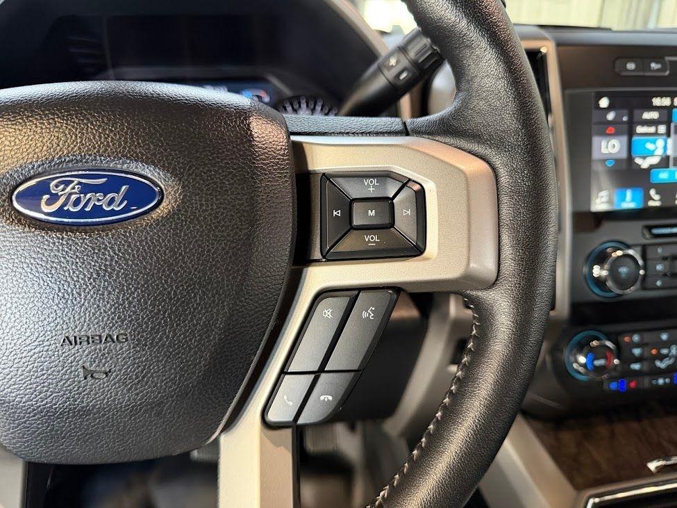 Ford F-350 SD Lariat Crew Cab 4WD 2019