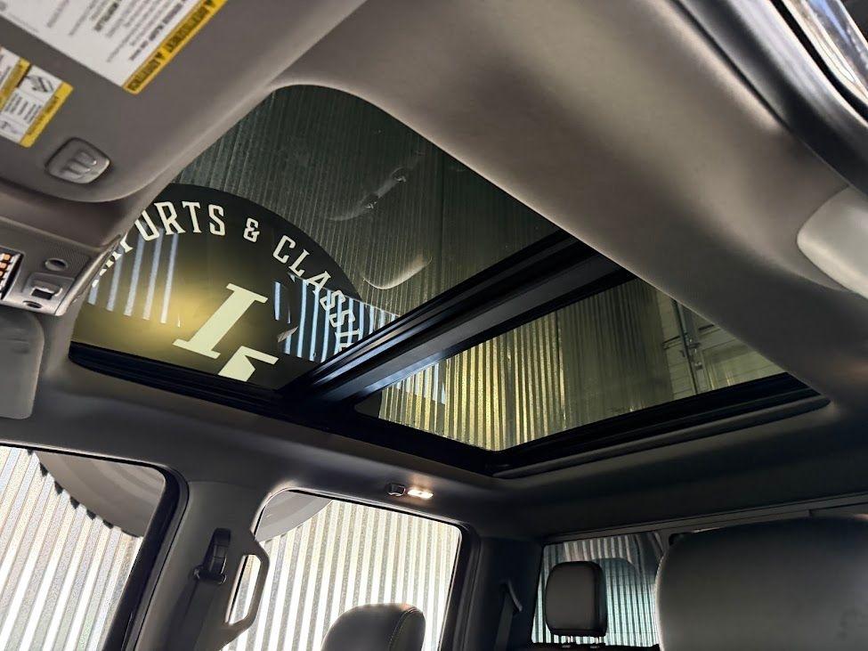 Ford F-350 SD Lariat Crew Cab 4WD 2019