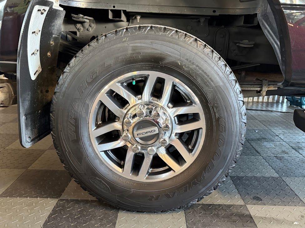 Ford F-350 SD Lariat Crew Cab 4WD 2019