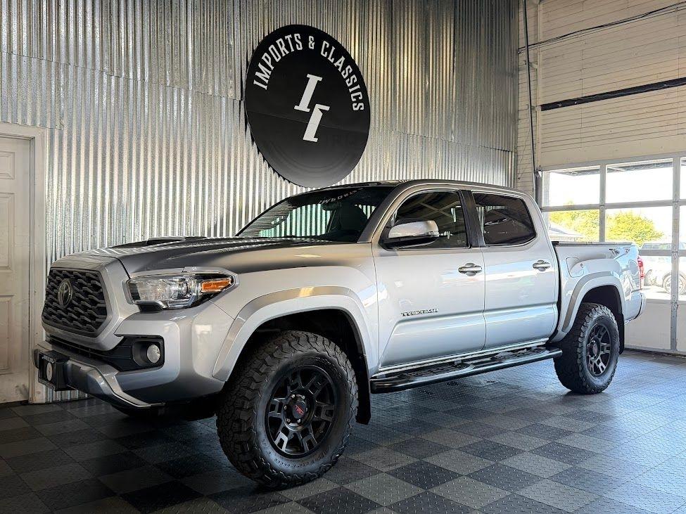 2017 Toyota Tacoma SR5 Double Cab Long Bed V6 6AT 4WD