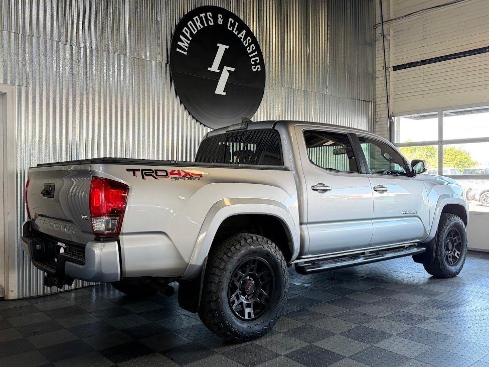 Toyota Tacoma SR5 Double Cab Long Bed V6 6AT 4WD 2017