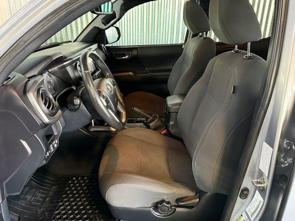 Toyota Tacoma SR5 Double Cab Long Bed V6 6AT 4WD 2017