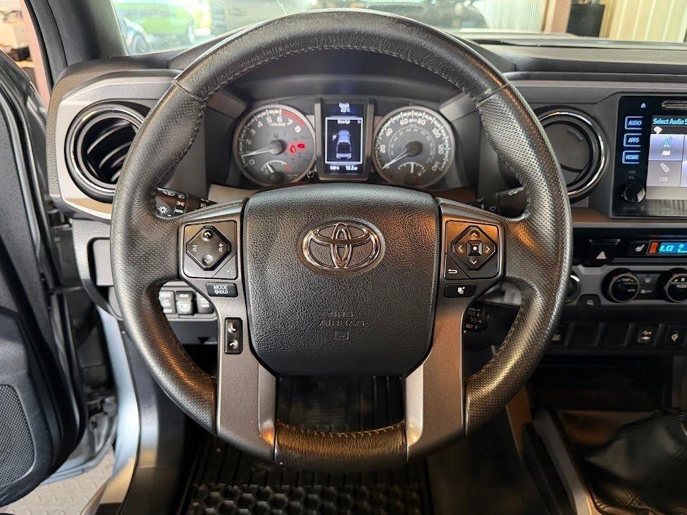 Toyota Tacoma SR5 Double Cab Long Bed V6 6AT 4WD 2017