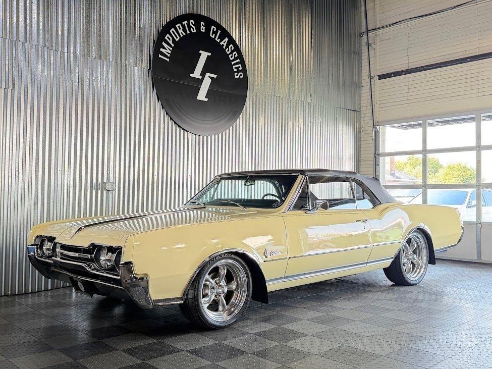Oldsmobile Cutlass Convertible 1967