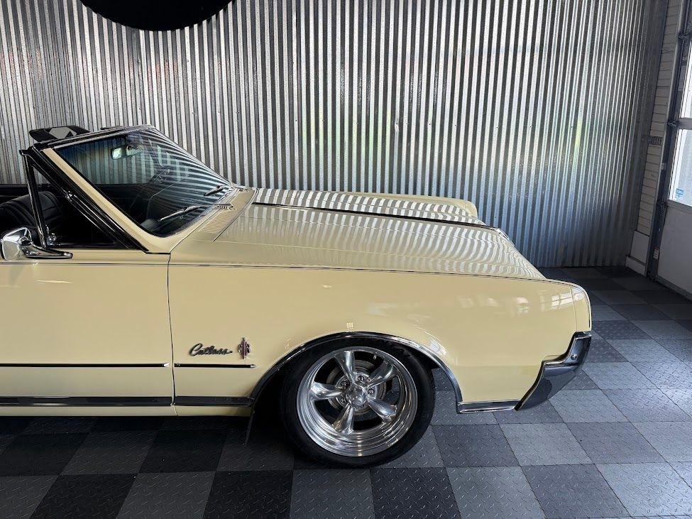 Oldsmobile Cutlass Convertible 1967