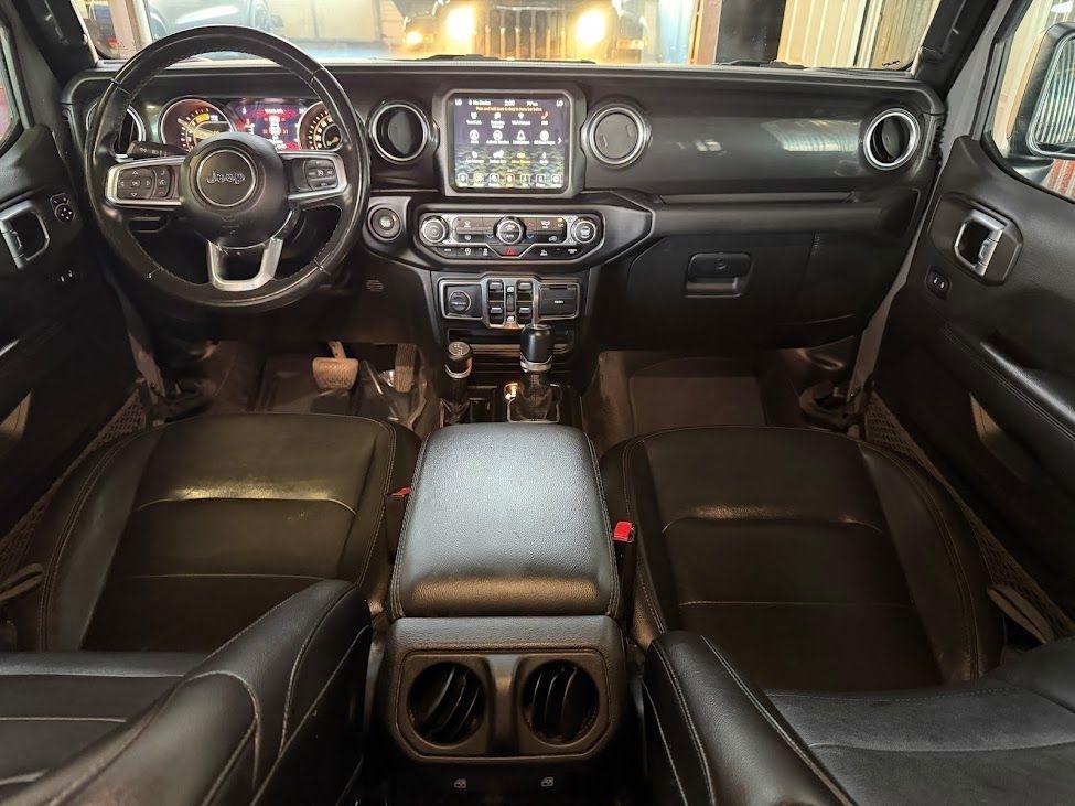 Jeep Wrangler Unlimited Sahara 2021