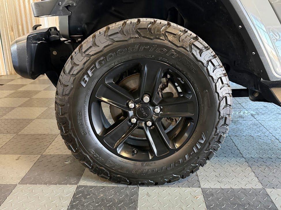 Jeep Wrangler Unlimited Sahara 2021