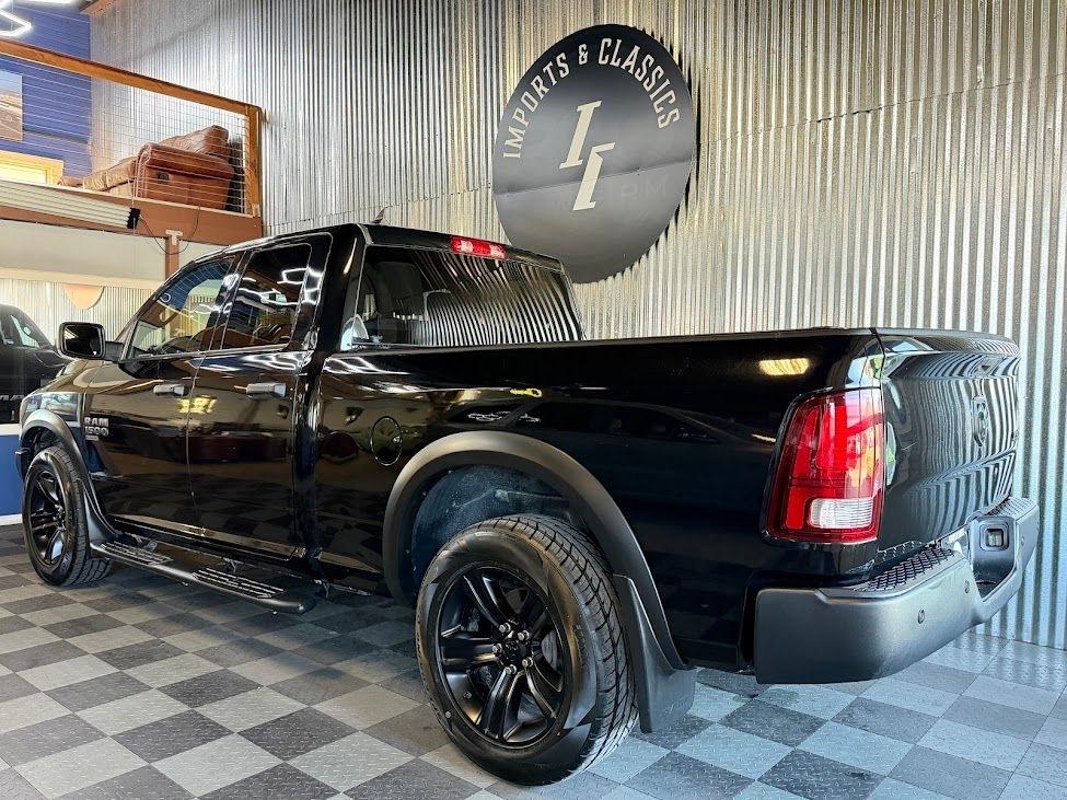 RAM 1500 SLT Quad Cab 4WD 2021