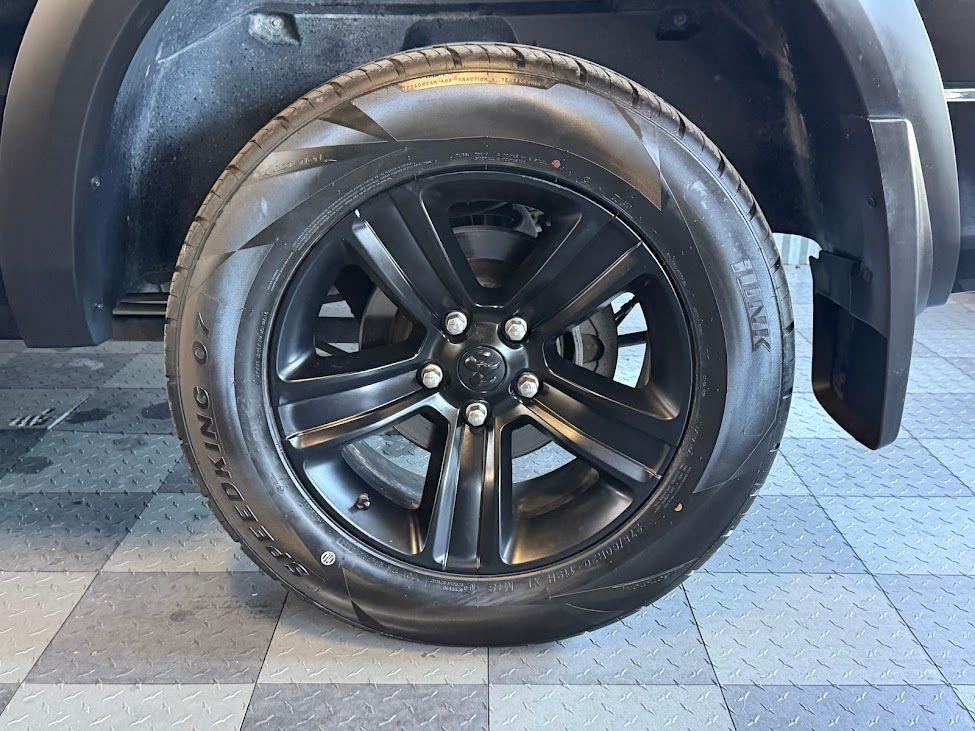RAM 1500 SLT Quad Cab 4WD 2021