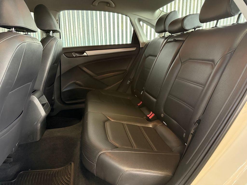 Volkswagen Passat Wolfsburg Edition PZEV 6A 2015