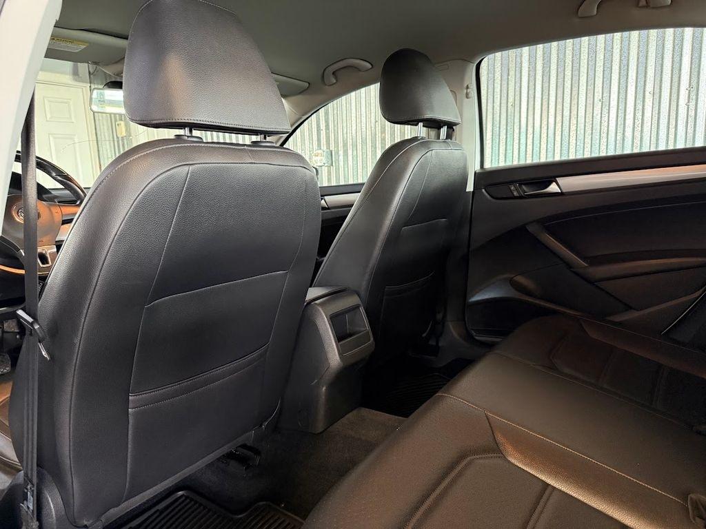 Volkswagen Passat Wolfsburg Edition PZEV 6A 2015