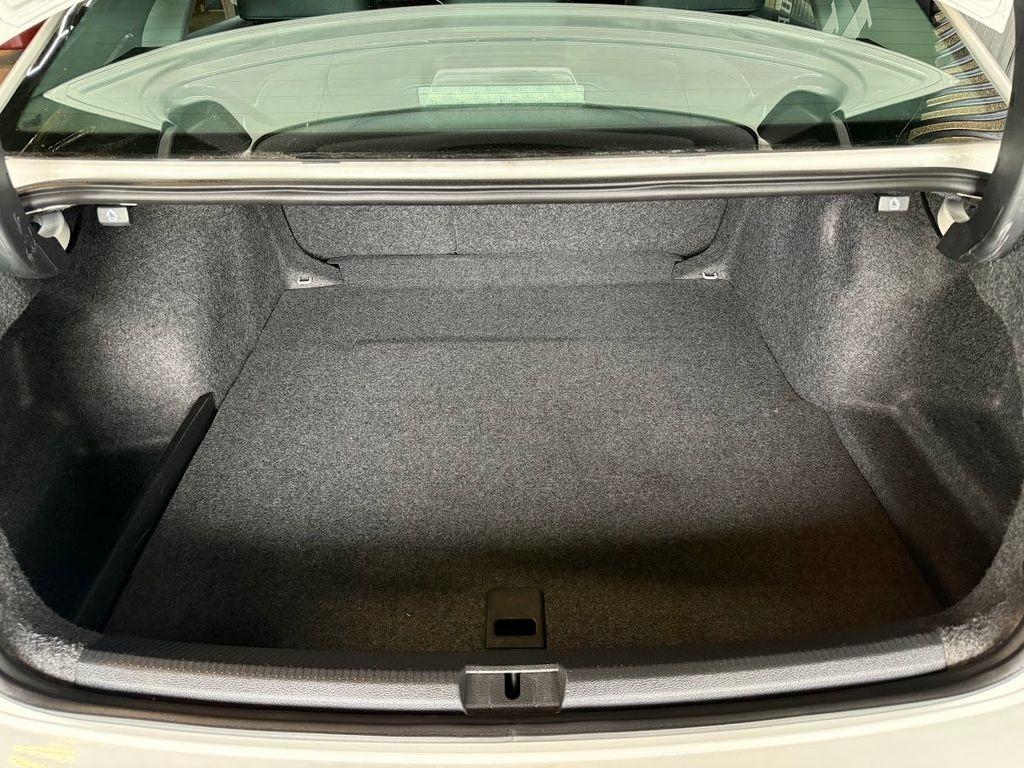 Volkswagen Passat Wolfsburg Edition PZEV 6A 2015