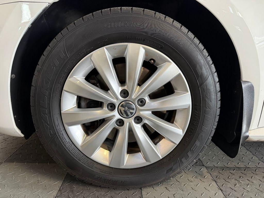 Volkswagen Passat Wolfsburg Edition PZEV 6A 2015