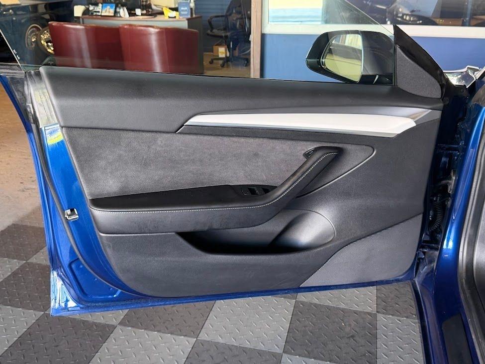 Tesla Model 3 Long Range 2021