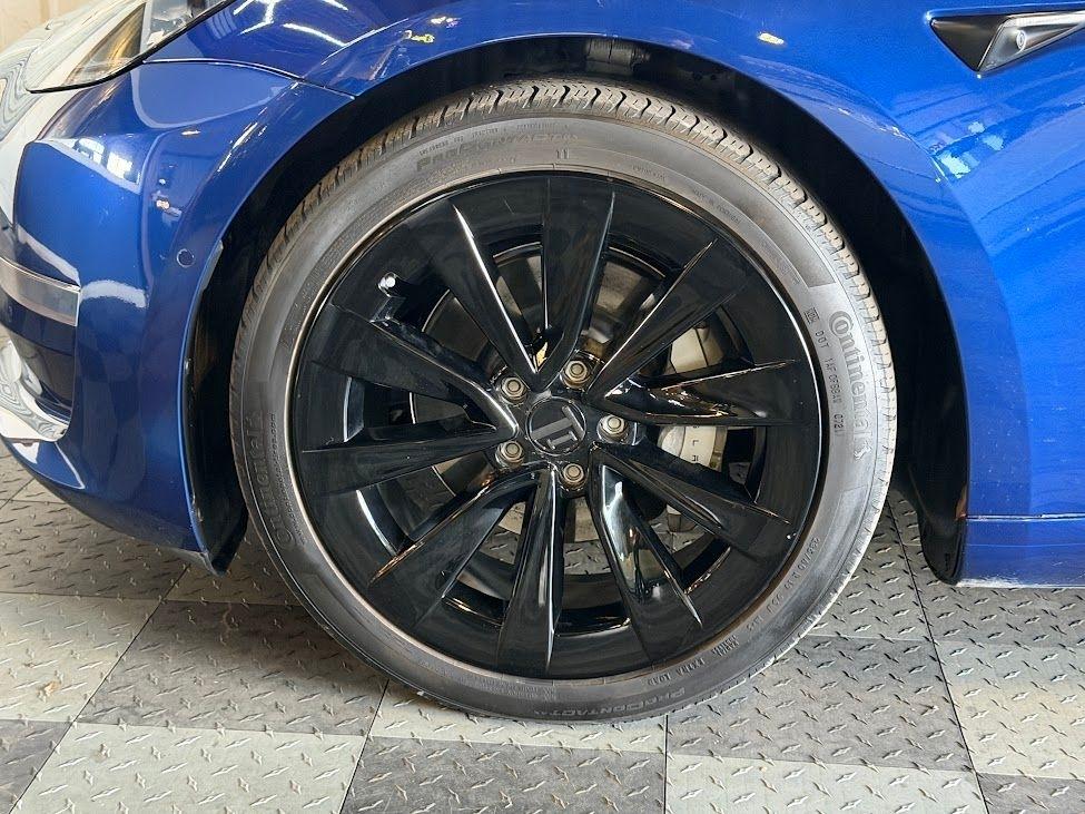 Tesla Model 3 Long Range 2021