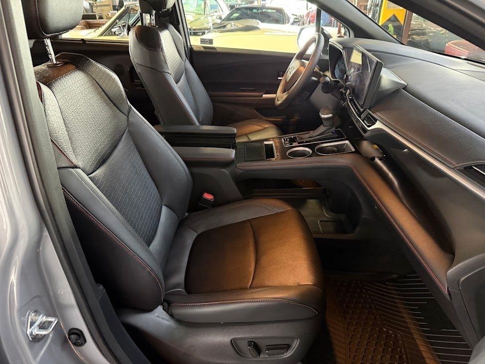 Toyota Sienna Unknown 2025