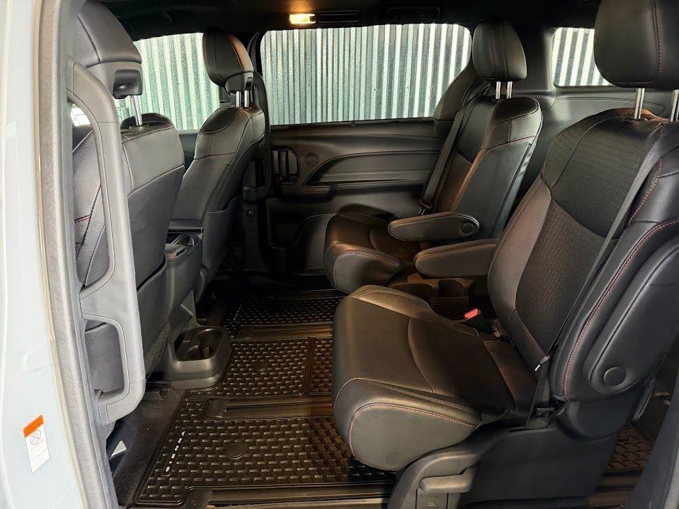 Toyota Sienna Unknown 2025