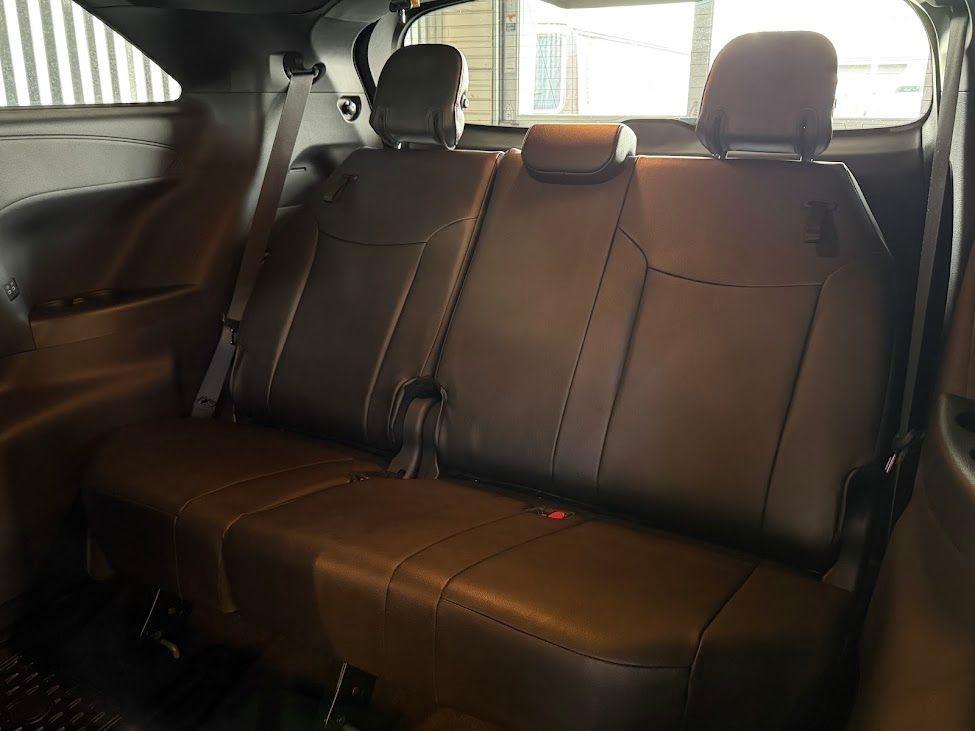 Toyota Sienna Unknown 2025