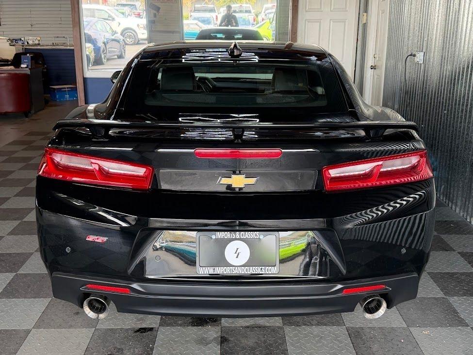 Chevrolet Camaro 2SS Coupe 8A 2018