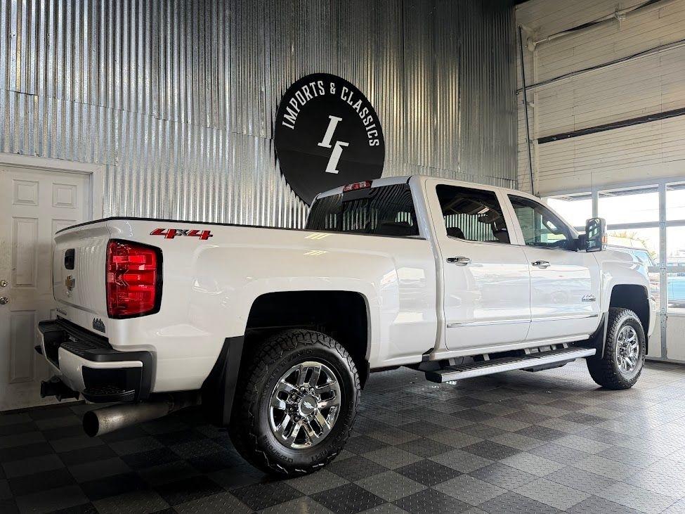 Chevrolet Silverado 3500HD LTZ Crew Cab 4WD 2018