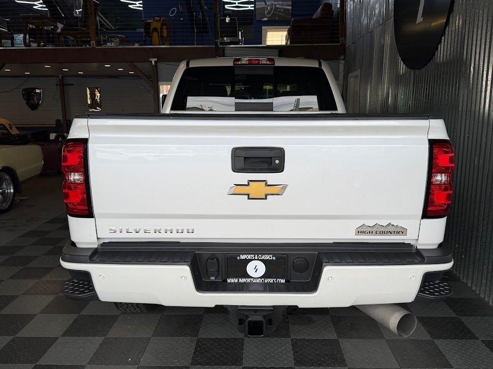 Chevrolet Silverado 3500HD LTZ Crew Cab 4WD 2018