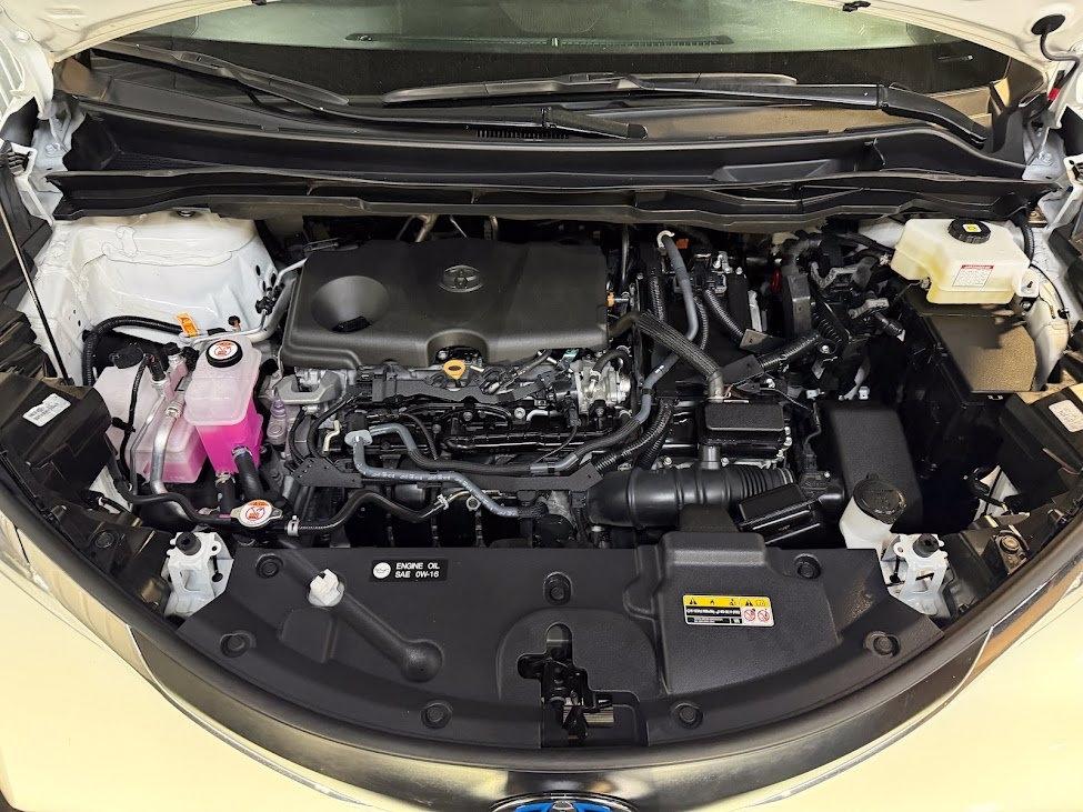 Toyota Sienna XLE 8-Passenger 2025