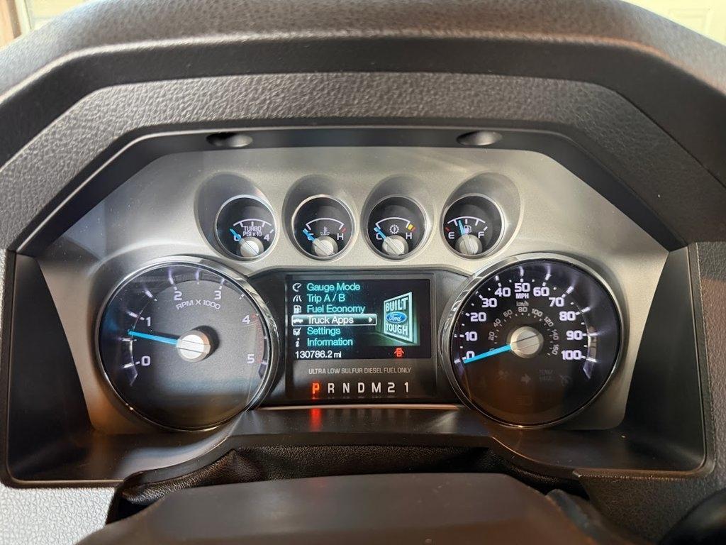 Ford F-350 SD Lariat Crew Cab 4WD 2016