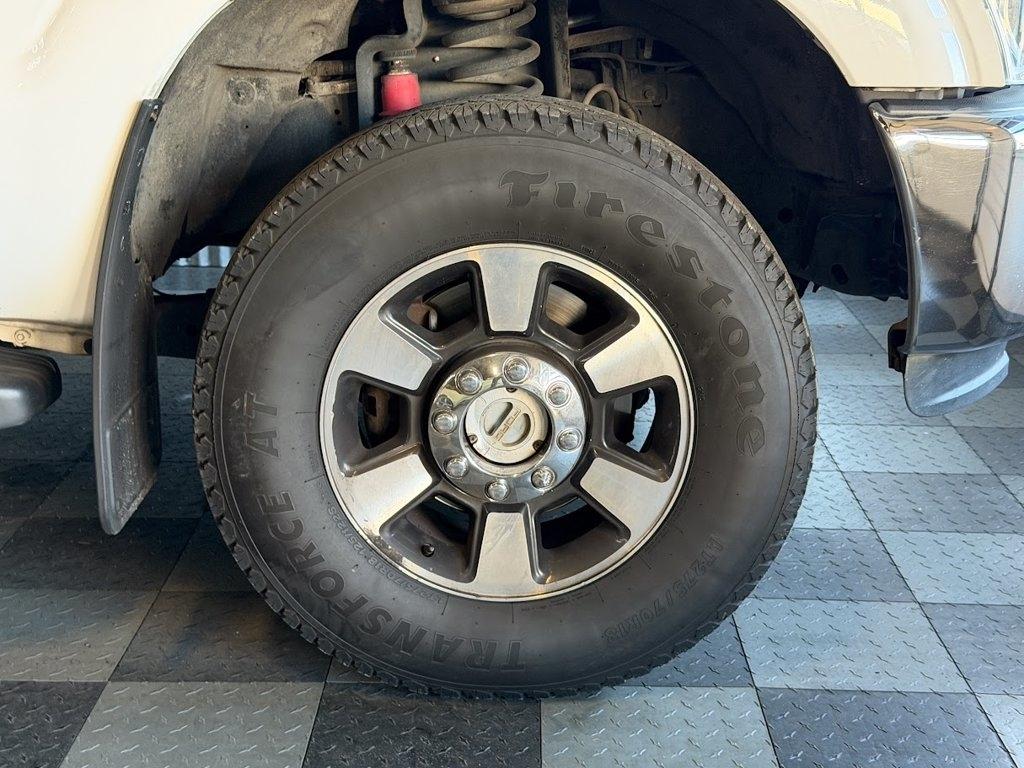 Ford F-350 SD Lariat Crew Cab 4WD 2016