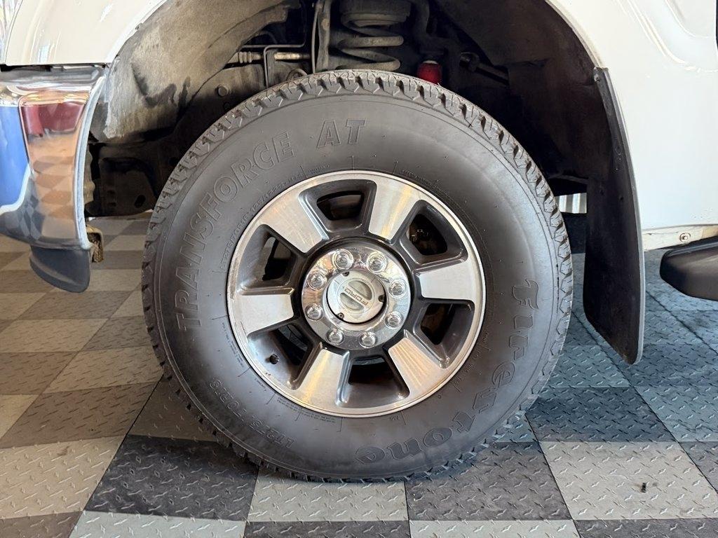 Ford F-350 SD Lariat Crew Cab 4WD 2016