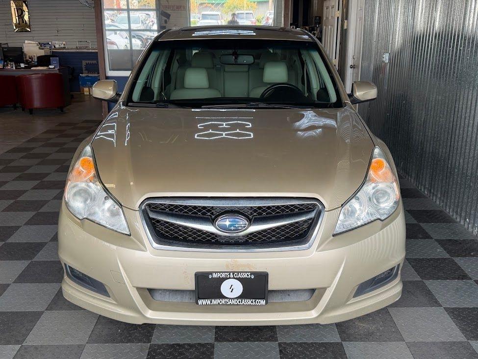 Subaru Legacy 2.5i Limited 2010