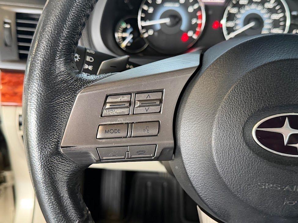 Subaru Legacy 2.5i Limited 2010