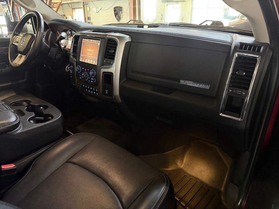 RAM 2500 Laramie Mega Cab 4WD 2017