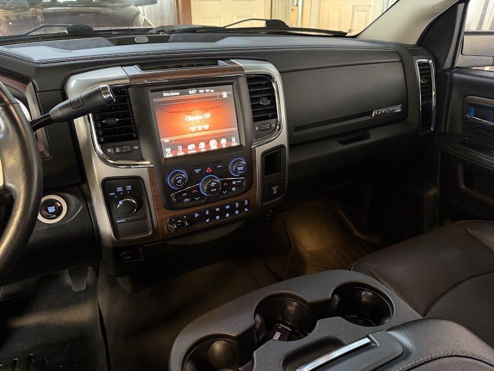 RAM 2500 Laramie Mega Cab 4WD 2017