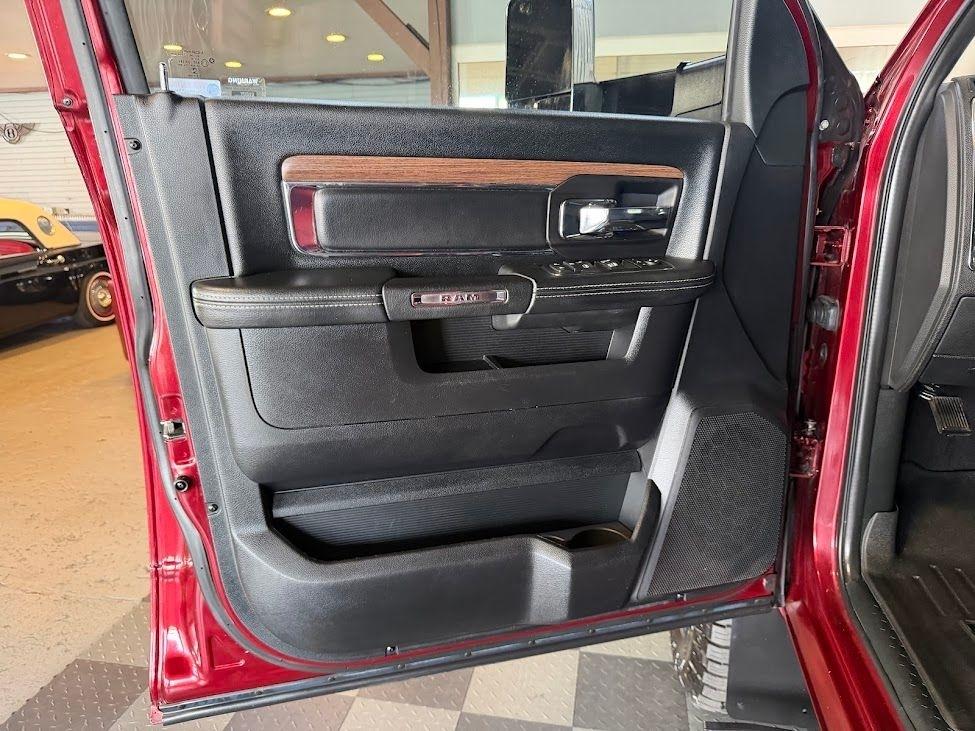 RAM 2500 Laramie Mega Cab 4WD 2017