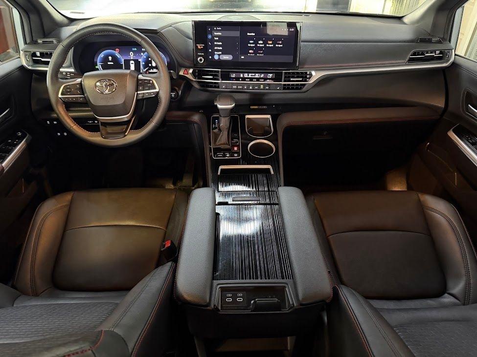 Toyota Sienna Unknown 2025