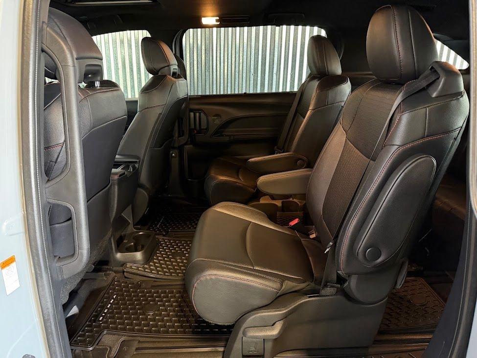 Toyota Sienna Unknown 2025