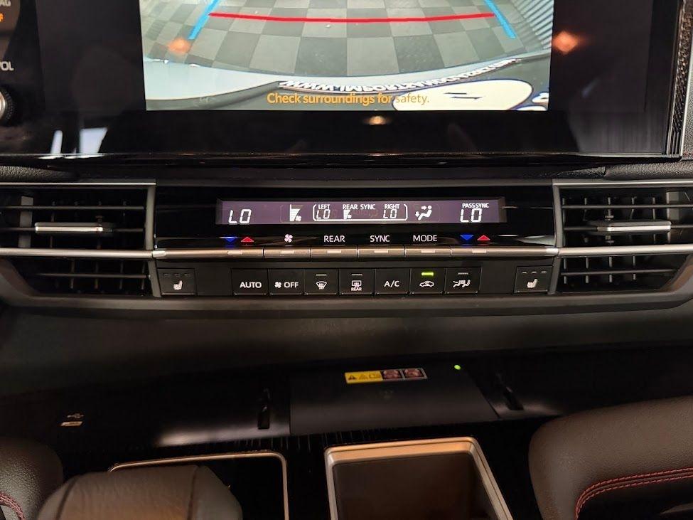 Toyota Sienna Unknown 2025