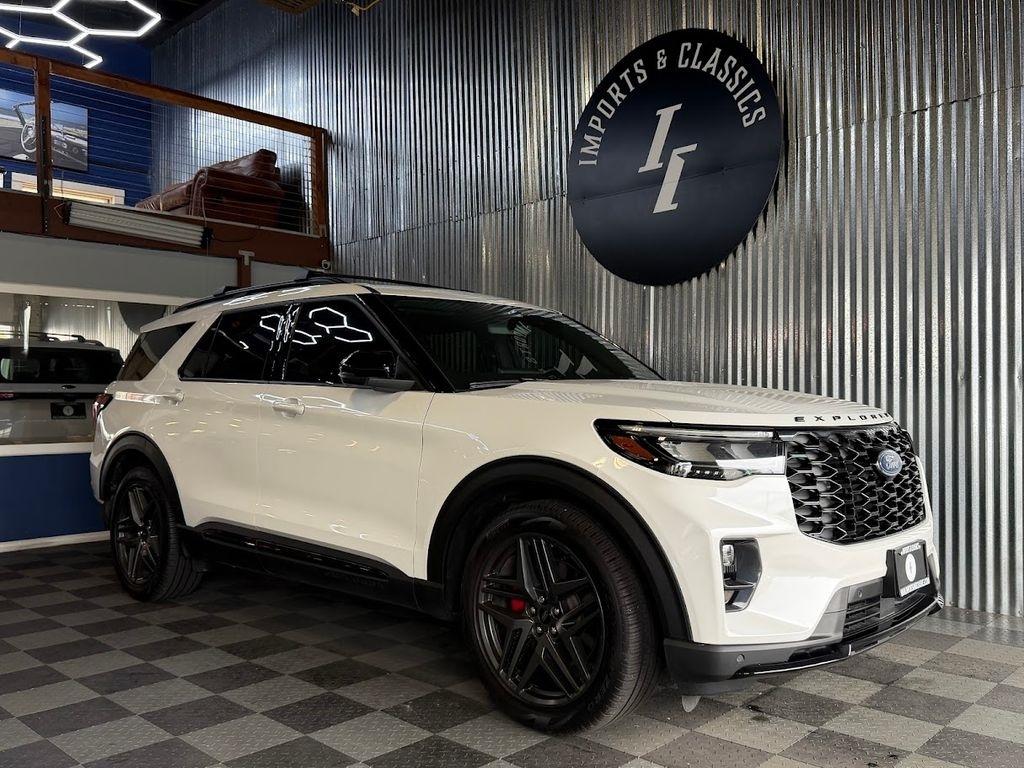 Ford Explorer ST AWD 2025