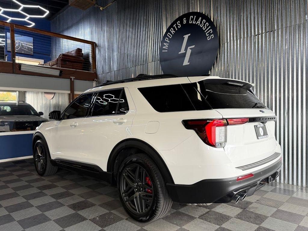 Ford Explorer ST AWD 2025
