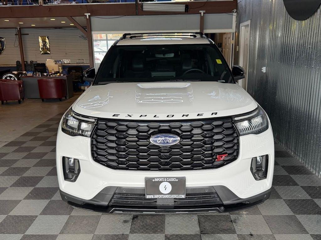 Ford Explorer ST AWD 2025