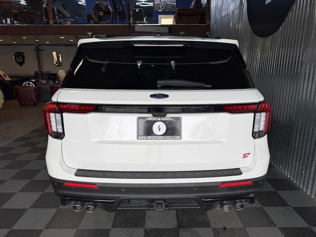 Ford Explorer ST AWD 2025