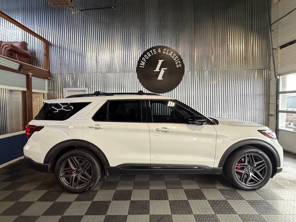 Ford Explorer ST AWD 2025