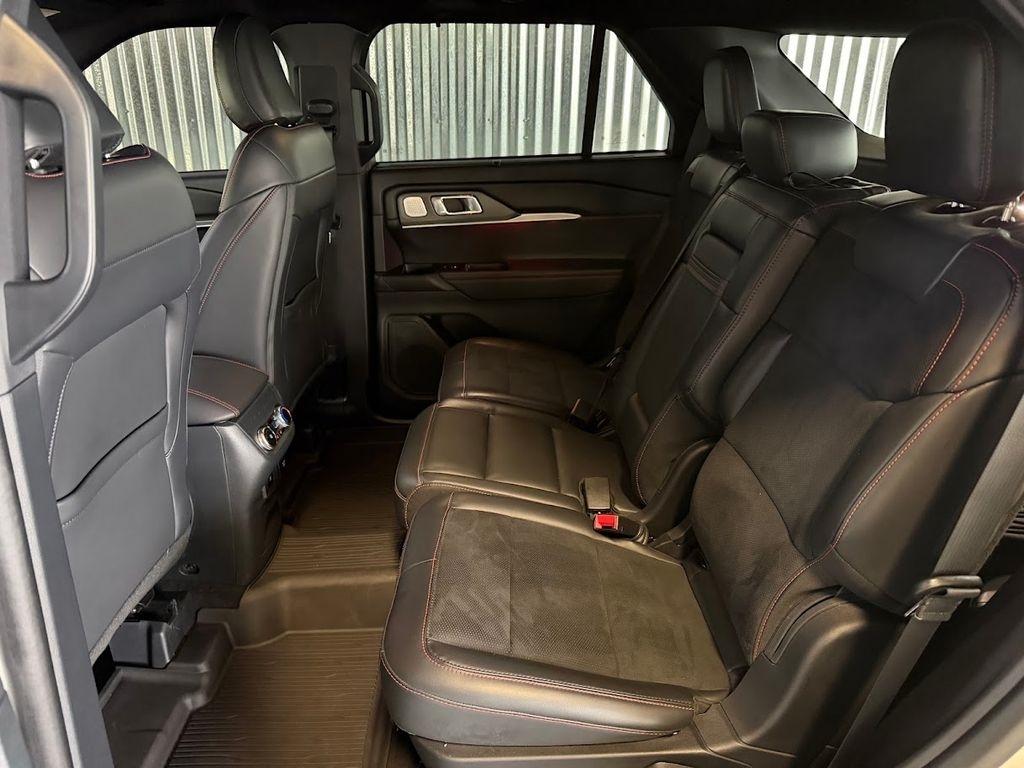 Ford Explorer ST AWD 2025