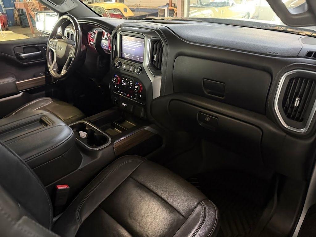 Chevrolet Silverado 1500 RST Crew Cab 4WD 2020