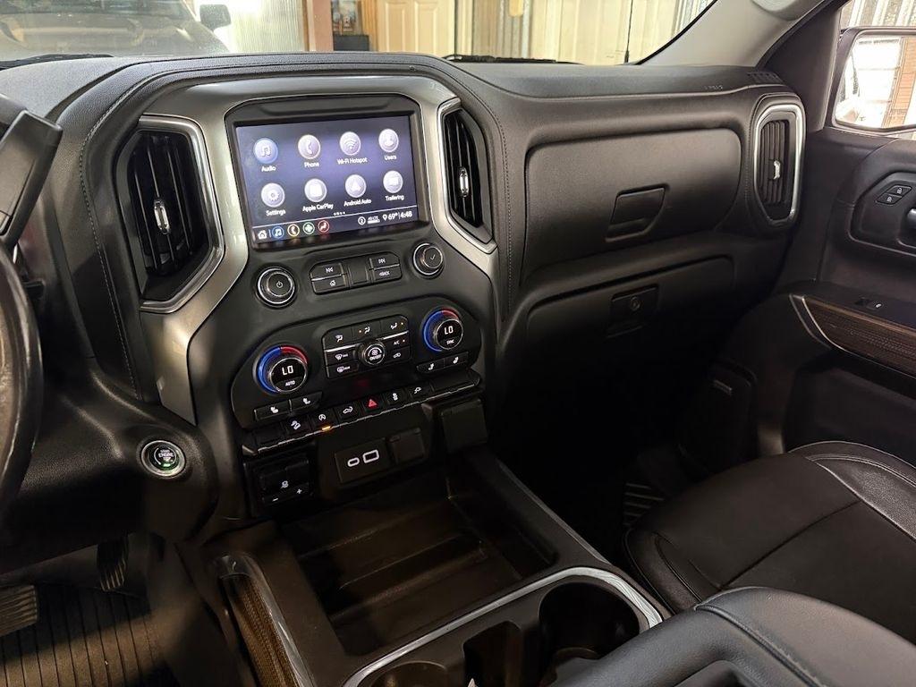 Chevrolet Silverado 1500 RST Crew Cab 4WD 2020